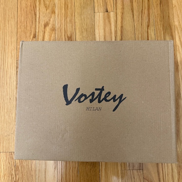 Black Boots with Lace-up Style, Sturdy Rubber Sole & warm lining - Picture 7 of 7